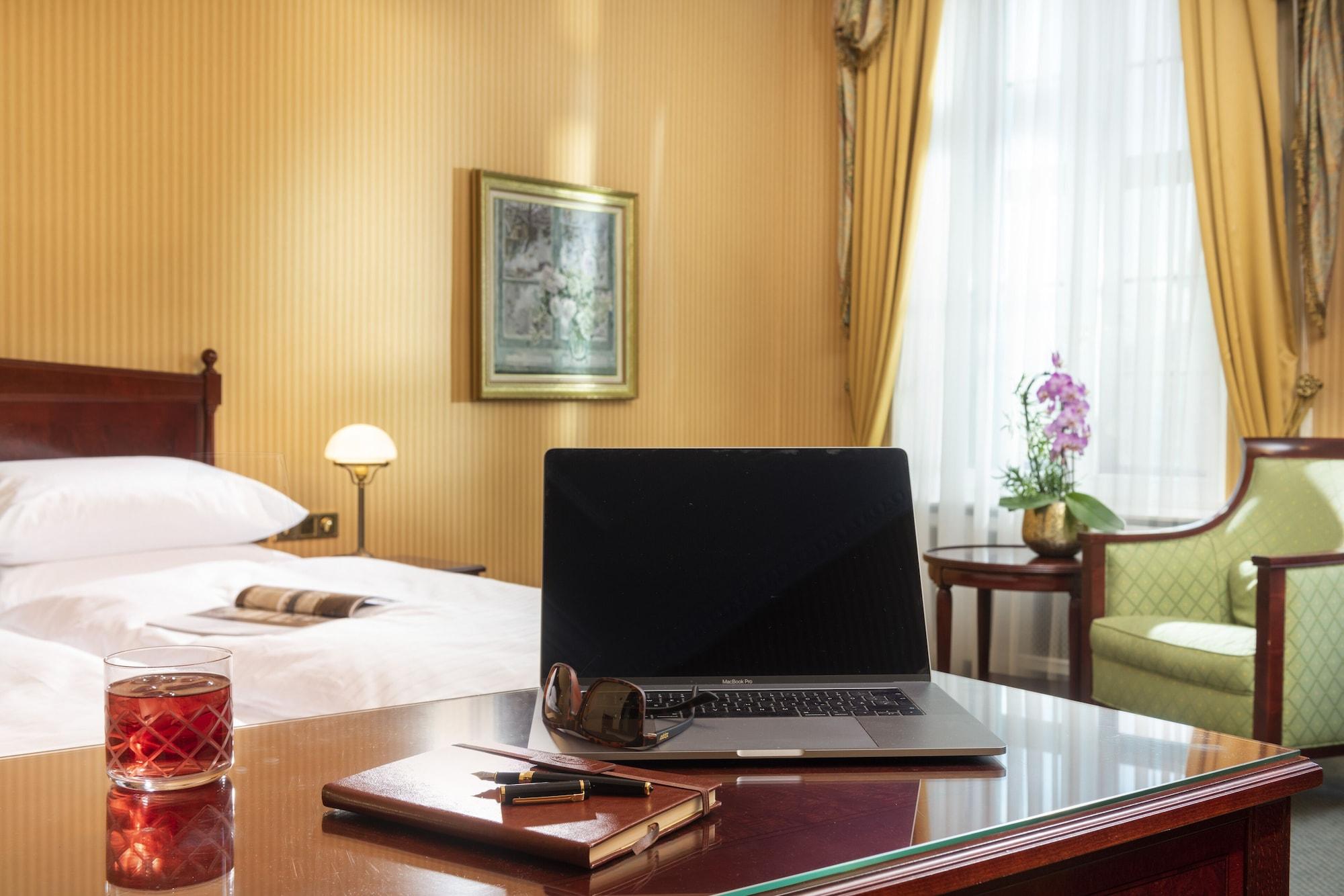 Best Western Premier Grand Hotel Russischer Hof Veimar Exterior foto