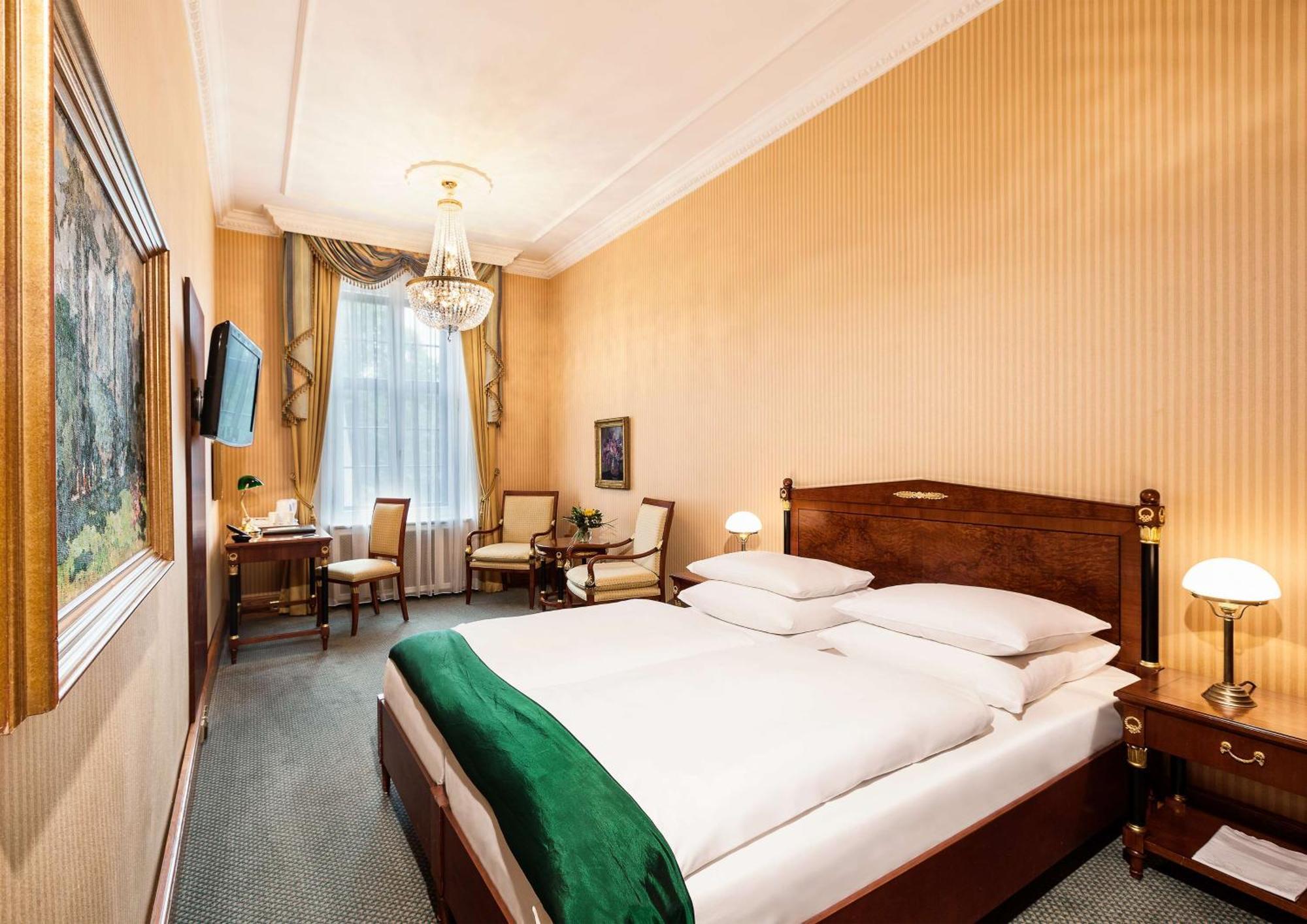 Best Western Premier Grand Hotel Russischer Hof Veimar Exterior foto