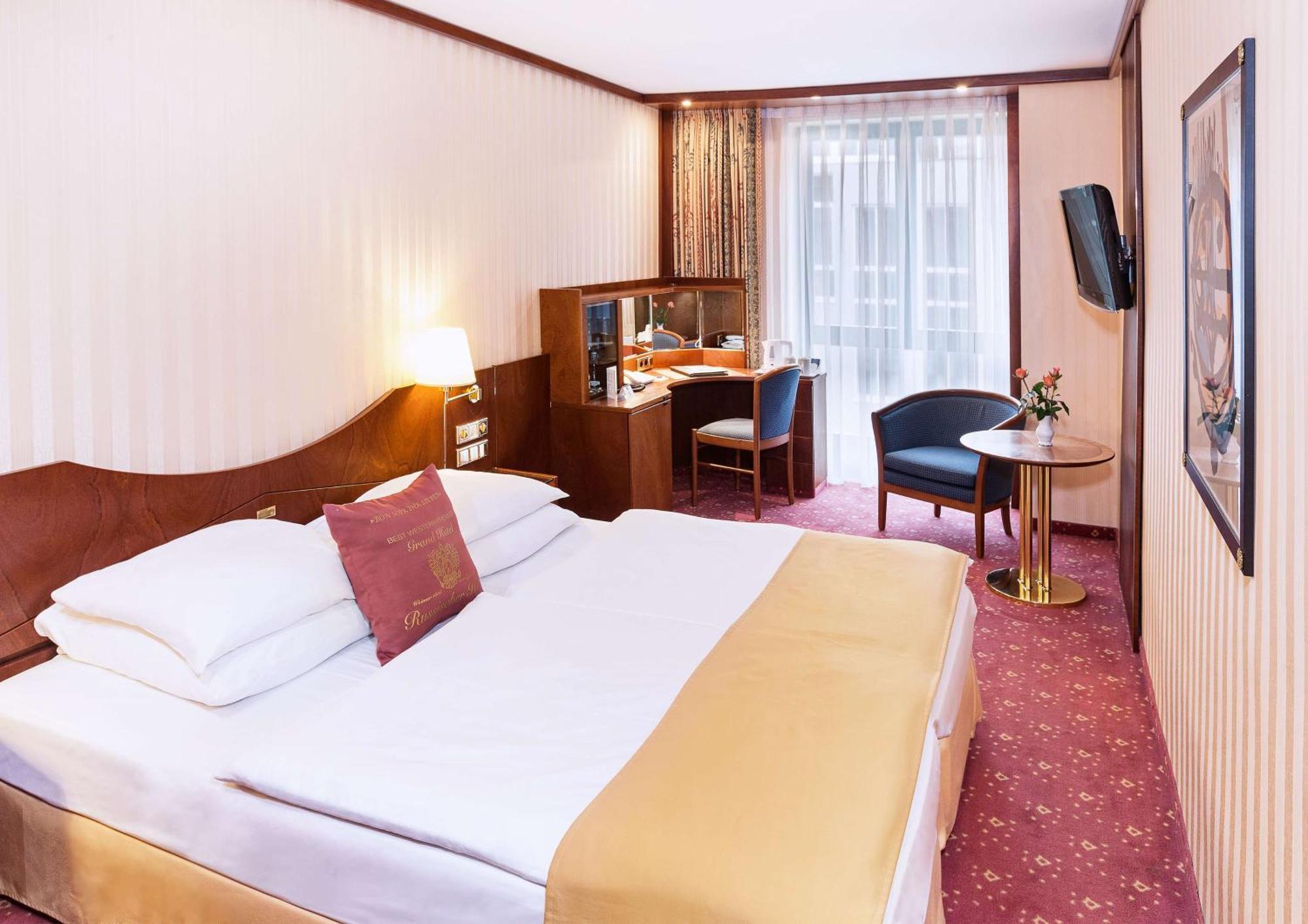 Best Western Premier Grand Hotel Russischer Hof Veimar Exterior foto