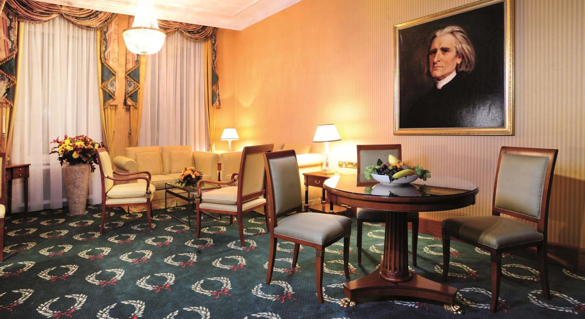 Best Western Premier Grand Hotel Russischer Hof Veimar Exterior foto